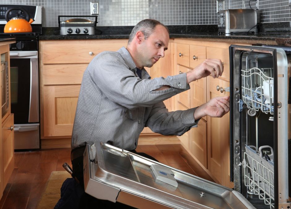 Understanding When to Summon a Professional Appliance Repair Service